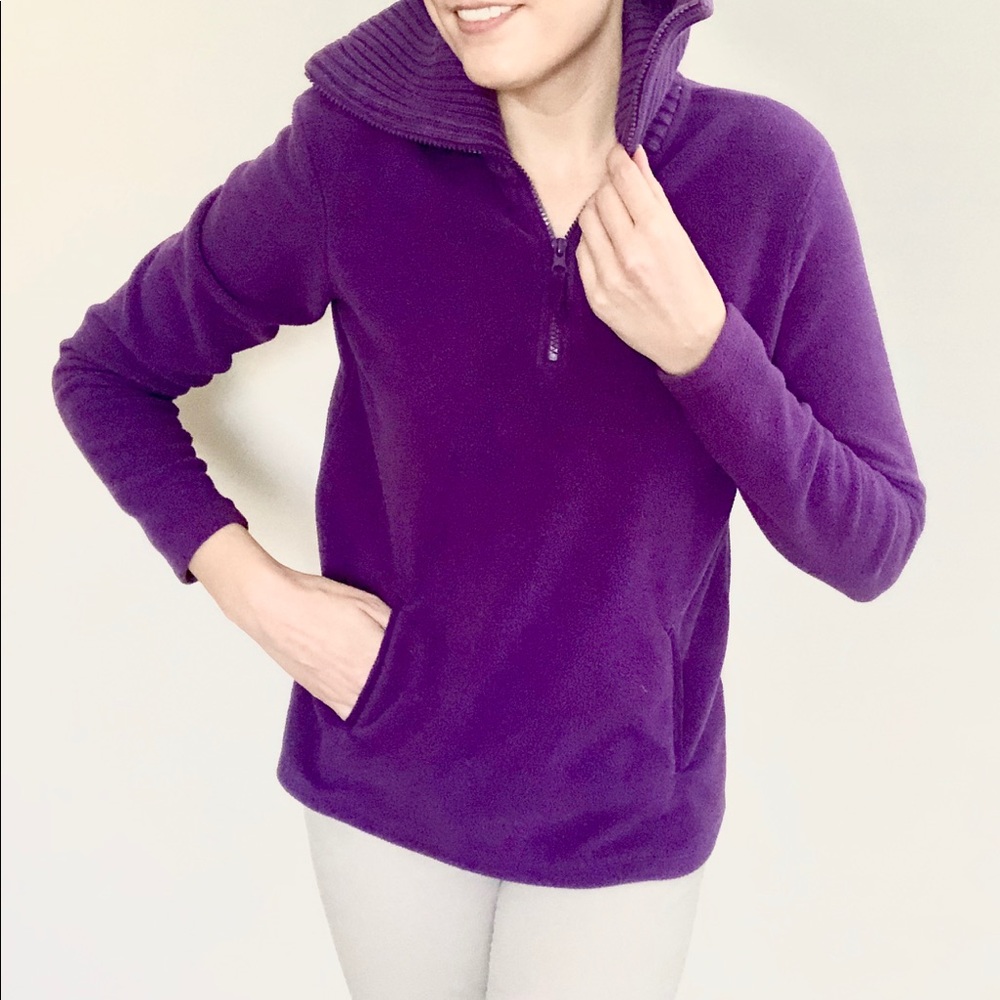 NICOLE MILLER Pullover Top